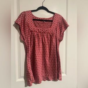 Banana republic red pullover!